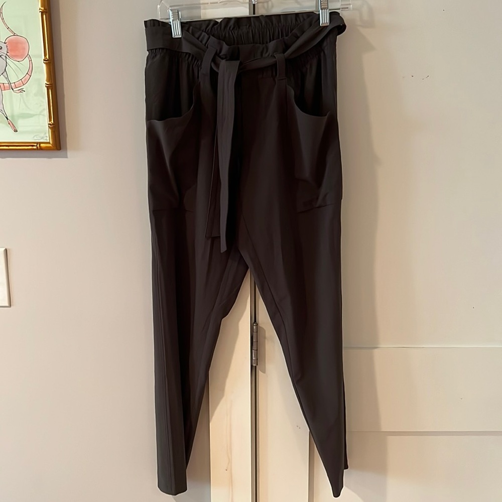 Athleta skyline joggers scrunched waistband